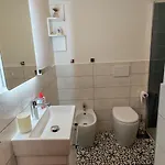 דירה Loft House פארמה
